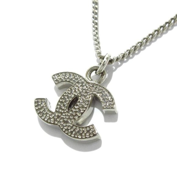 Auth CHANEL Silver Rhinestones Necklace - Picture 3 of 8